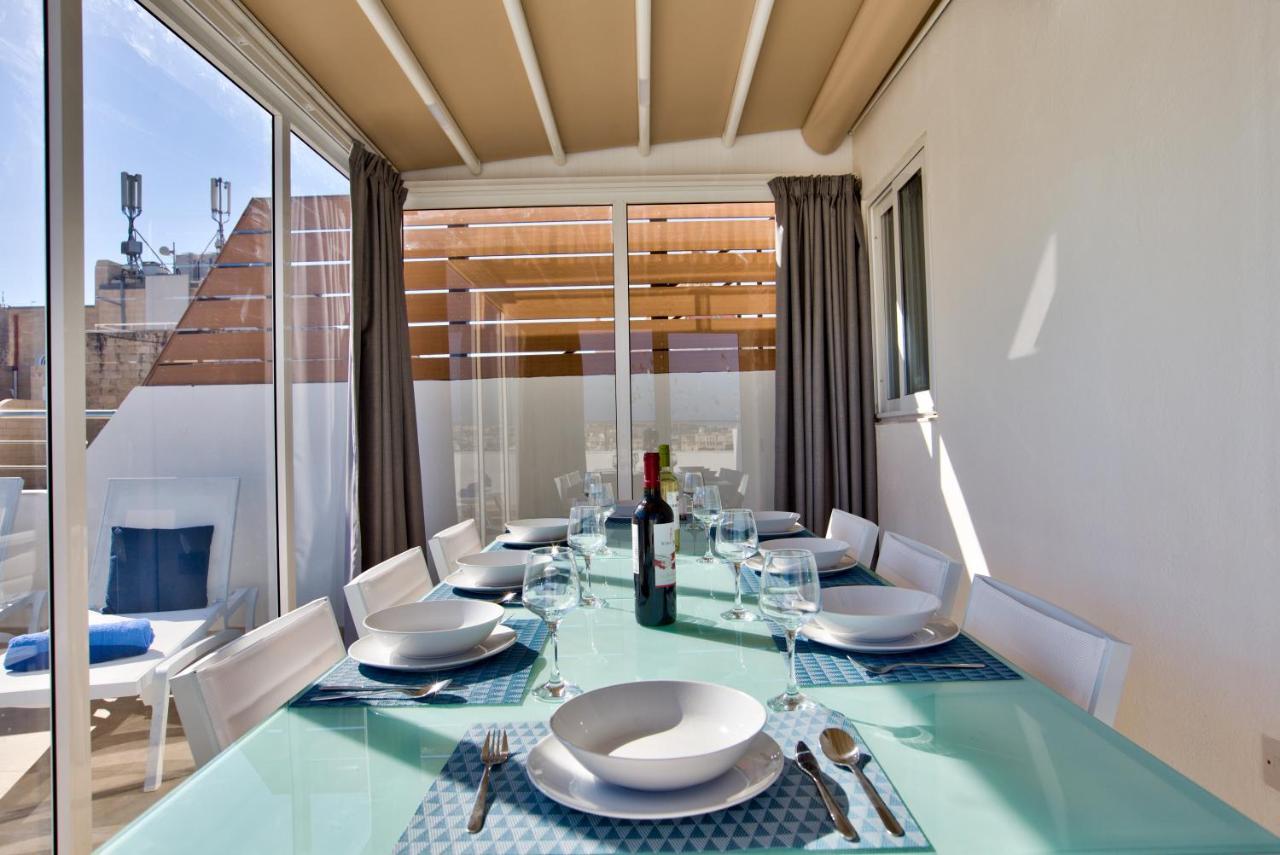 Valletta Luxury 4-Bedroom Duplex With Stunning Sea Views Private Terrace And Jacuzzi Dış mekan fotoğraf