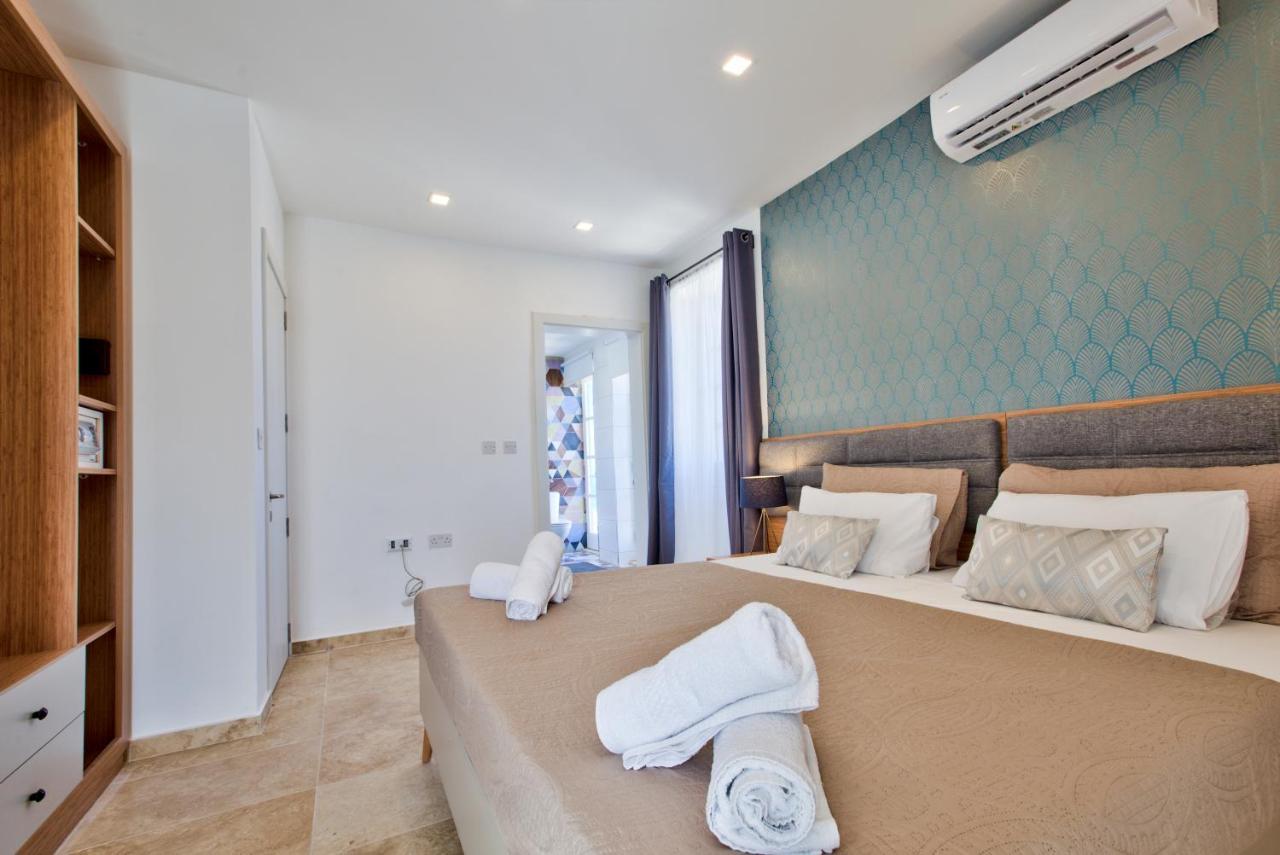 Valletta Luxury 4-Bedroom Duplex With Stunning Sea Views Private Terrace And Jacuzzi Dış mekan fotoğraf