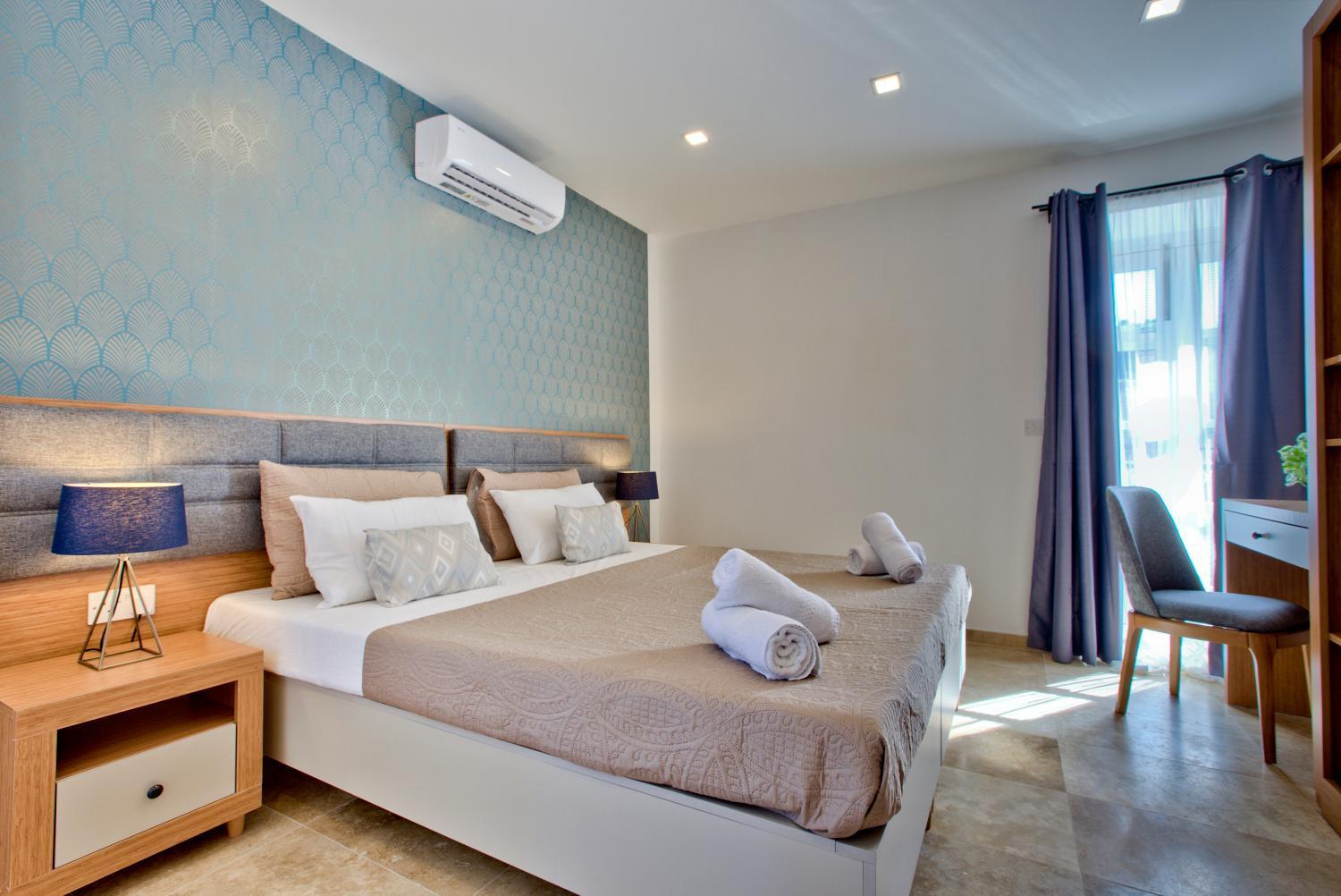 Valletta Luxury 4-Bedroom Duplex With Stunning Sea Views Private Terrace And Jacuzzi Dış mekan fotoğraf